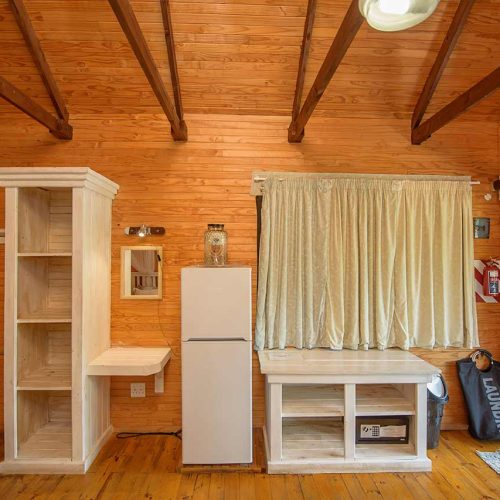 6-KANIMAMBO-LODGE-INHACA--inhacaislandtourism-com